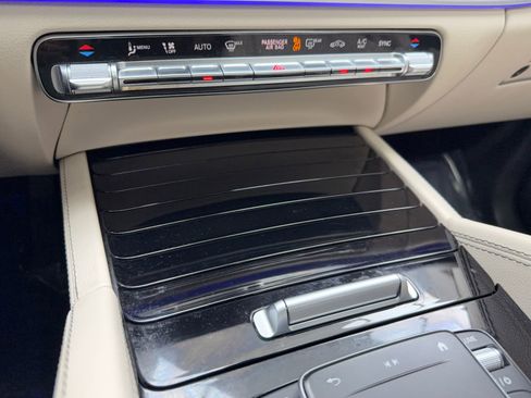 Used 2021 Mercedes-Benz GLE 350 4MATIC w/ Premium Package image 30