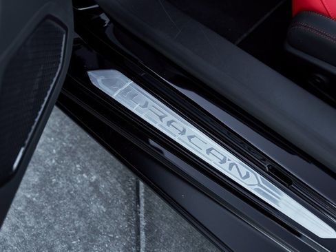 Used 2024 Lamborghini Huracan EVO image 34