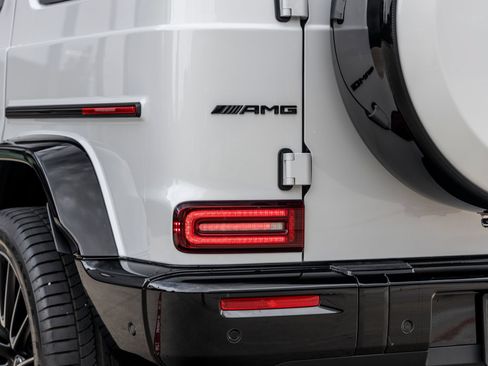 Used 2026 Mercedes-Benz G 63 AMG 4MATIC image 11