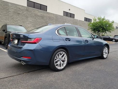 Used 2025 BMW 330i Sedan RWD image 4