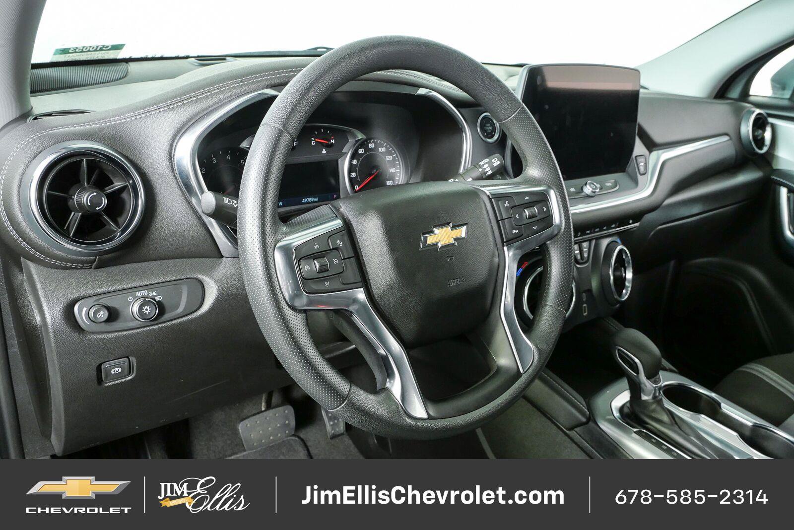 Certified 2025 Chevrolet Blazer LT AWD/4WD image 4
