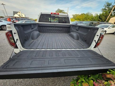 Used 2017 GMC Sierra 1500 Denali image 23