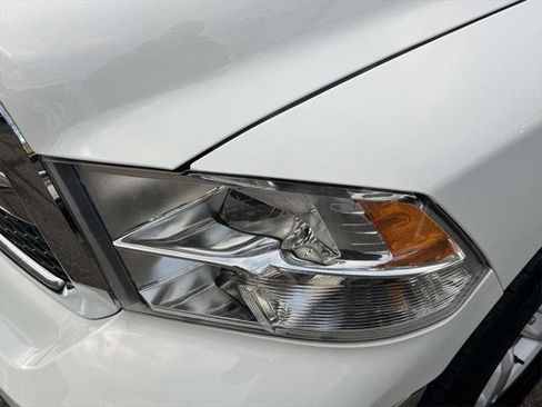 Used 2024 RAM 1500 Classic SLT image 6