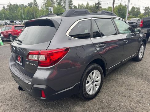 Used 2019 Subaru Outback 2.5i Premium AWD/4WD image 5