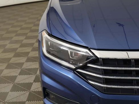 Used 2019 Volkswagen Jetta SEL Premium image 15