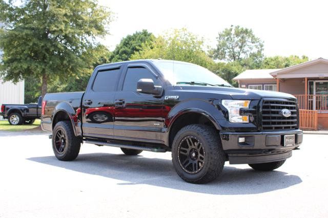 Used 2017 Ford F150 XLT w/ Equipment Group 302A Luxury AWD/4WD image 3