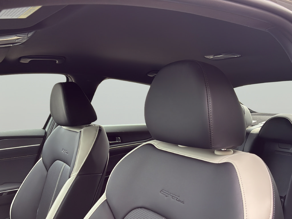 New 2026 Kia K5 GT-Line FWD image 12