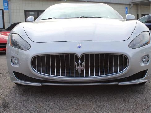 Used 2011 Maserati GranTurismo Convertible image 18