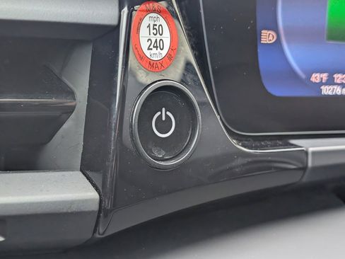 Certified 2024 Porsche Macan 4 Electric image 25