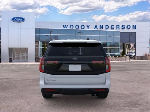 New 2026 Ford Expedition Platinum w/ Stealth Performance Package AWD/4WD image 5
