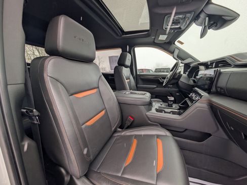 Used 2022 GMC Sierra 1500 AT4 w/ AT4 Preferred Package image 50