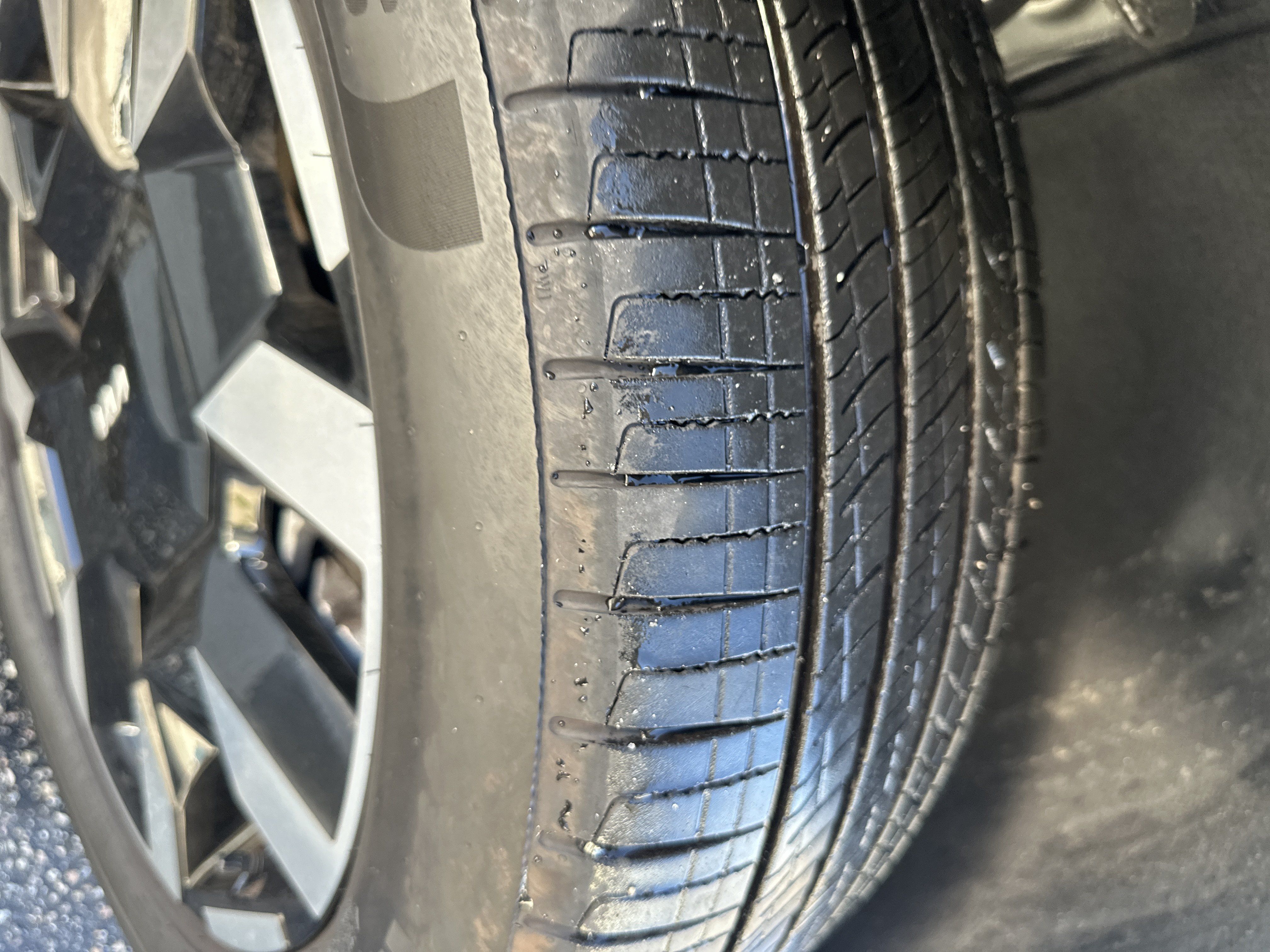 Used 2027 Kia Telluride S w/ Towing Package AWD/4WD image 7
