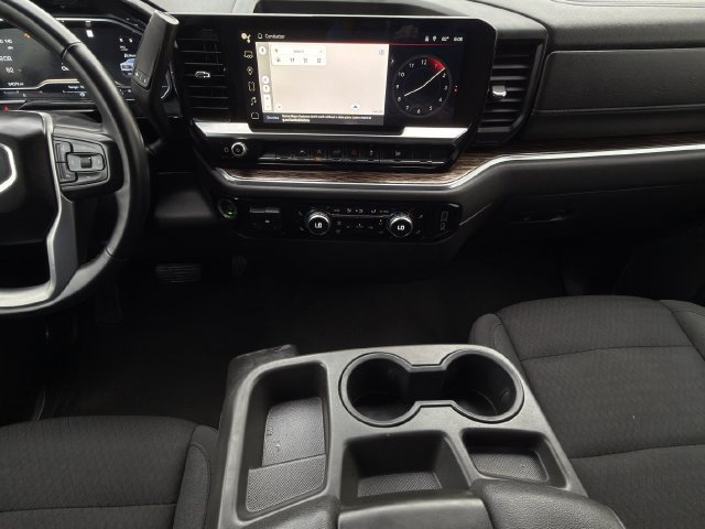 Used 2023 GMC Sierra 1500 Elevation AWD/4WD image 16