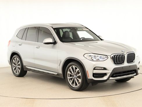 Used 2019 BMW X3 sDrive30i w/ Convenience Package image 2