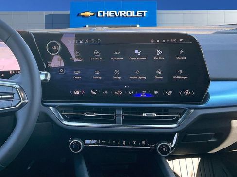 New 2026 Chevrolet Equinox EV LT FWD image 6