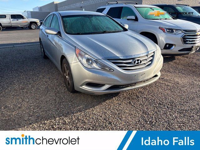 Used 2012 Hyundai Sonata GLS FWD image 1