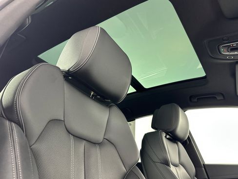 Used 2023 Audi Q5 2.0T Premium Plus w/ Premium Plus Package image 16