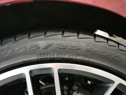 Used 2017 Jaguar XF R-Sport image 40