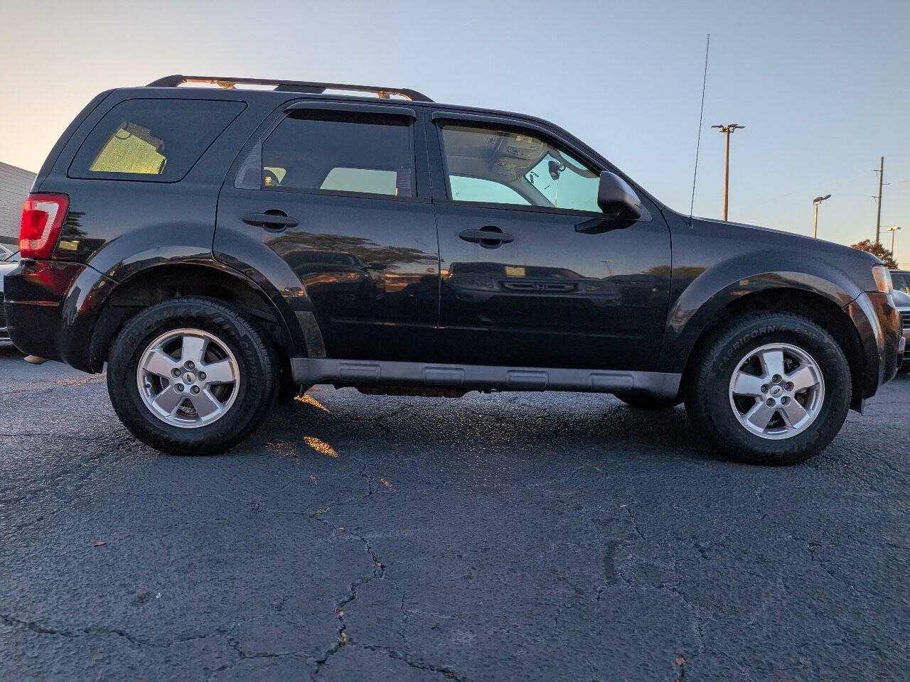 Used 2011 Ford Escape XLT w/ 202A Rapid Spec Order Code FWD image 14