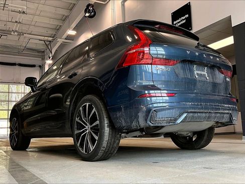 Used 2025 Volvo XC60 B5 Plus w/ Climate Package image 6