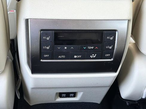 Used 2022 Lexus GX 460 Premium AWD/4WD image 9