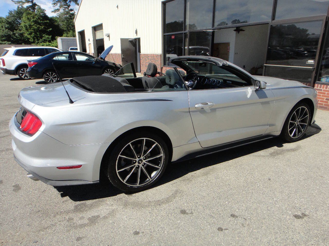 Used 2019 Ford Mustang Convertible w/ Wheel & Stripe Package RWD image 5