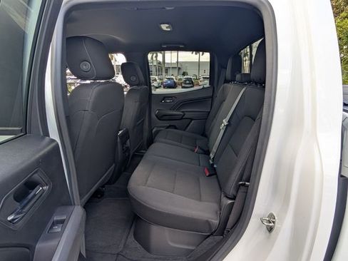 Used 2023 Chevrolet Colorado LT w/ LT Convenience Package image 9