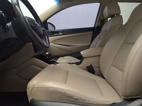 Used 2017 Hyundai Tucson Limited w/ Limited Ultimate Package 03 FWD image 17