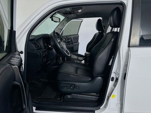 Used 2016 Toyota 4Runner TRD Pro image 23