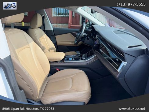 Used 2019 Audi Q8 Premium w/ Convenience Package AWD/4WD image 37