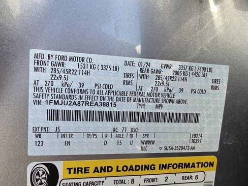 Used 2024 Ford Expedition Limited image 34