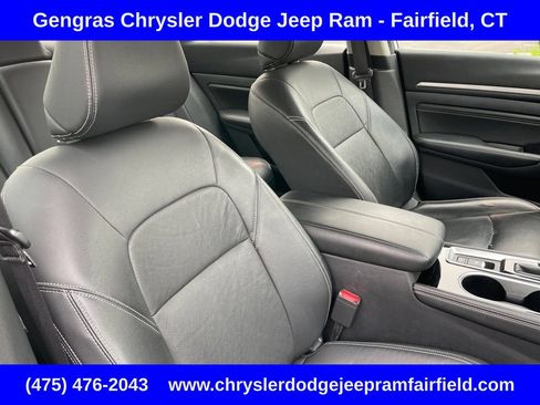 Used 2023 Nissan Altima 2.5 SL AWD/4WD image 20