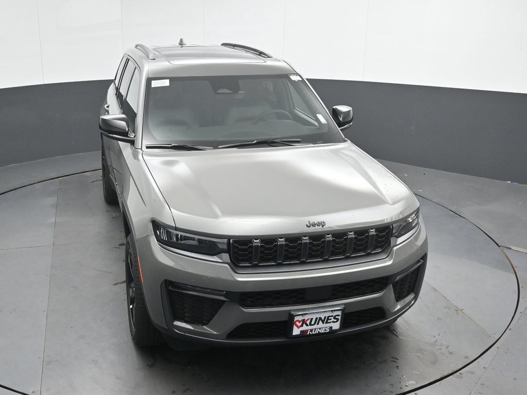 New 2027 Jeep Grand Cherokee Limited w/ Limited Altitude Package AWD/4WD image 35