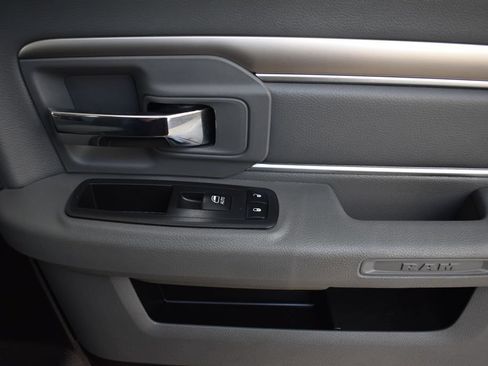 Used 2019 RAM 1500 Big Horn RWD image 19