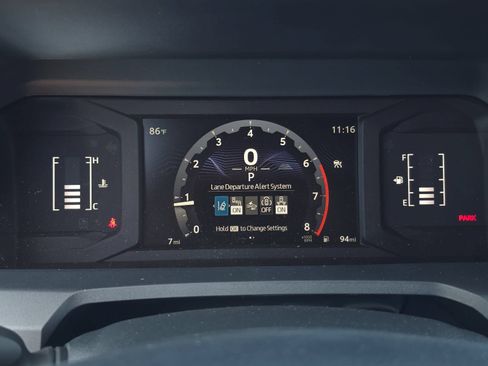 New 2026 Toyota 4Runner SR5 AWD/4WD image 15