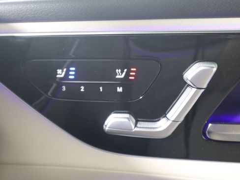 New 2026 Mercedes-Benz GLC 300 image 21