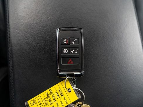 Used 2024 Land Rover Range Rover Sport Dynamic SE image 30