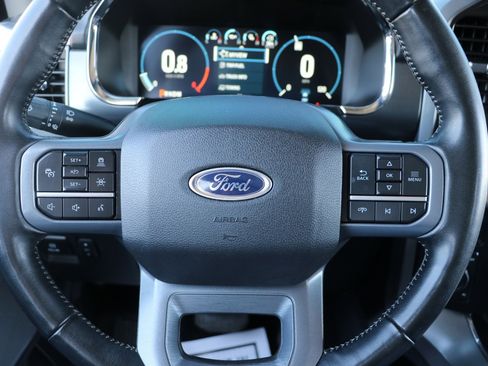 Used 2023 Ford F150 Lariat w/ Equipment Group 502A High AWD/4WD image 17
