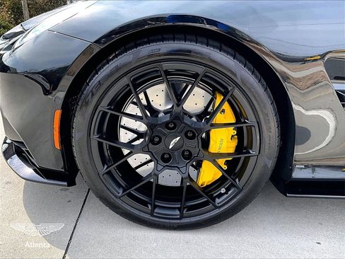 Used 2026 Aston Martin Vanquish image 9