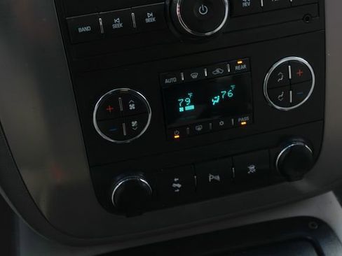 Used 2009 GMC Yukon XL SLT image 31