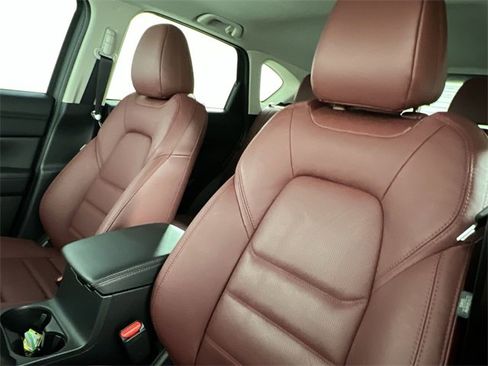 Used 2024 MAZDA CX-5 Carbon Edition image 13