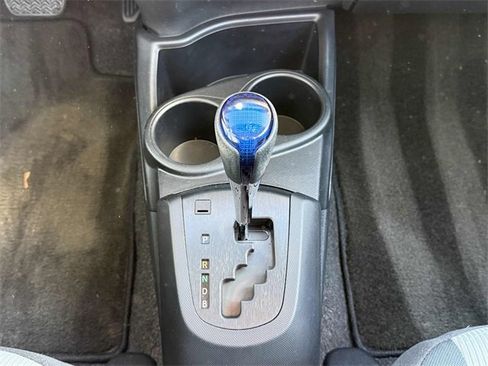 Used 2015 Toyota Prius C One image 16
