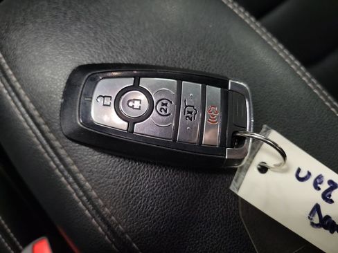 Used 2024 Ford Escape Platinum AWD/4WD image 20
