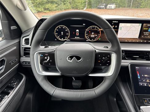 New 2026 INFINITI QX80 Luxe w/ Cargo Package image 12