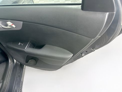 Used 2024 Kia Forte LXS image 28