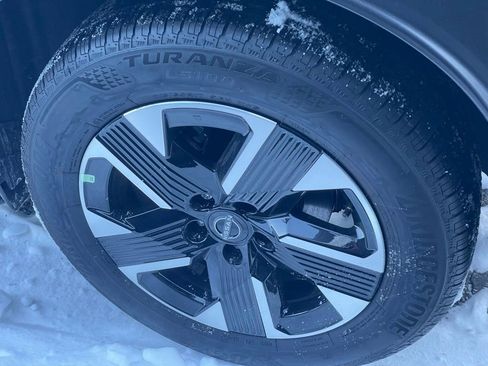 Used 2026 Nissan Kicks SV w/ SV Premium Package image 26