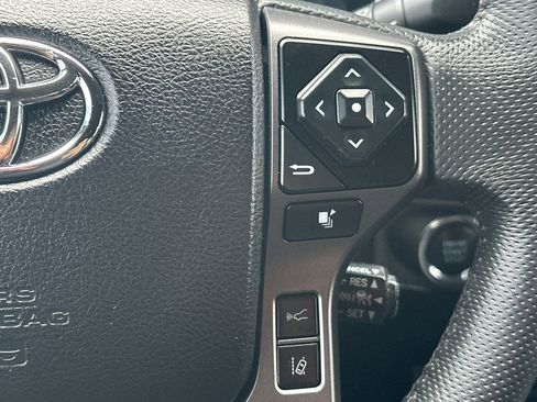 Used 2021 Toyota Tacoma TRD Off-Road image 36