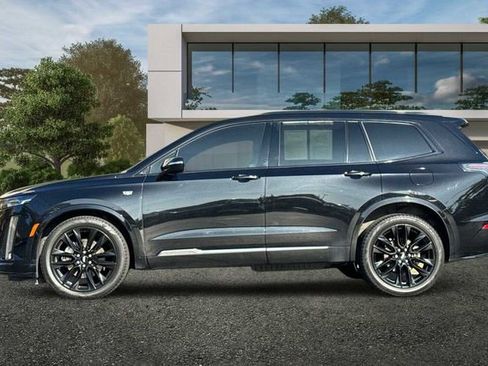 Used 2020 Cadillac XT6 Sport image 6