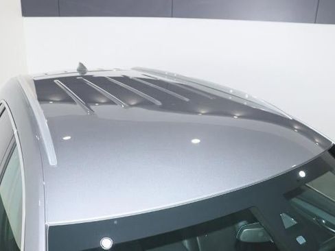 Certified 2024 Cadillac XT5 Luxury image 13