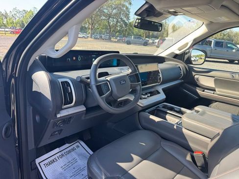 Certified 2025 Ford Expedition Max Active AWD/4WD image 31